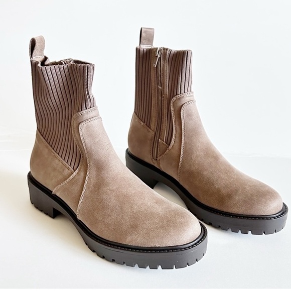 Dolce Vita Orelia Ladies' Stretch Knit Bootie Mushroom - Picture 4 of 6